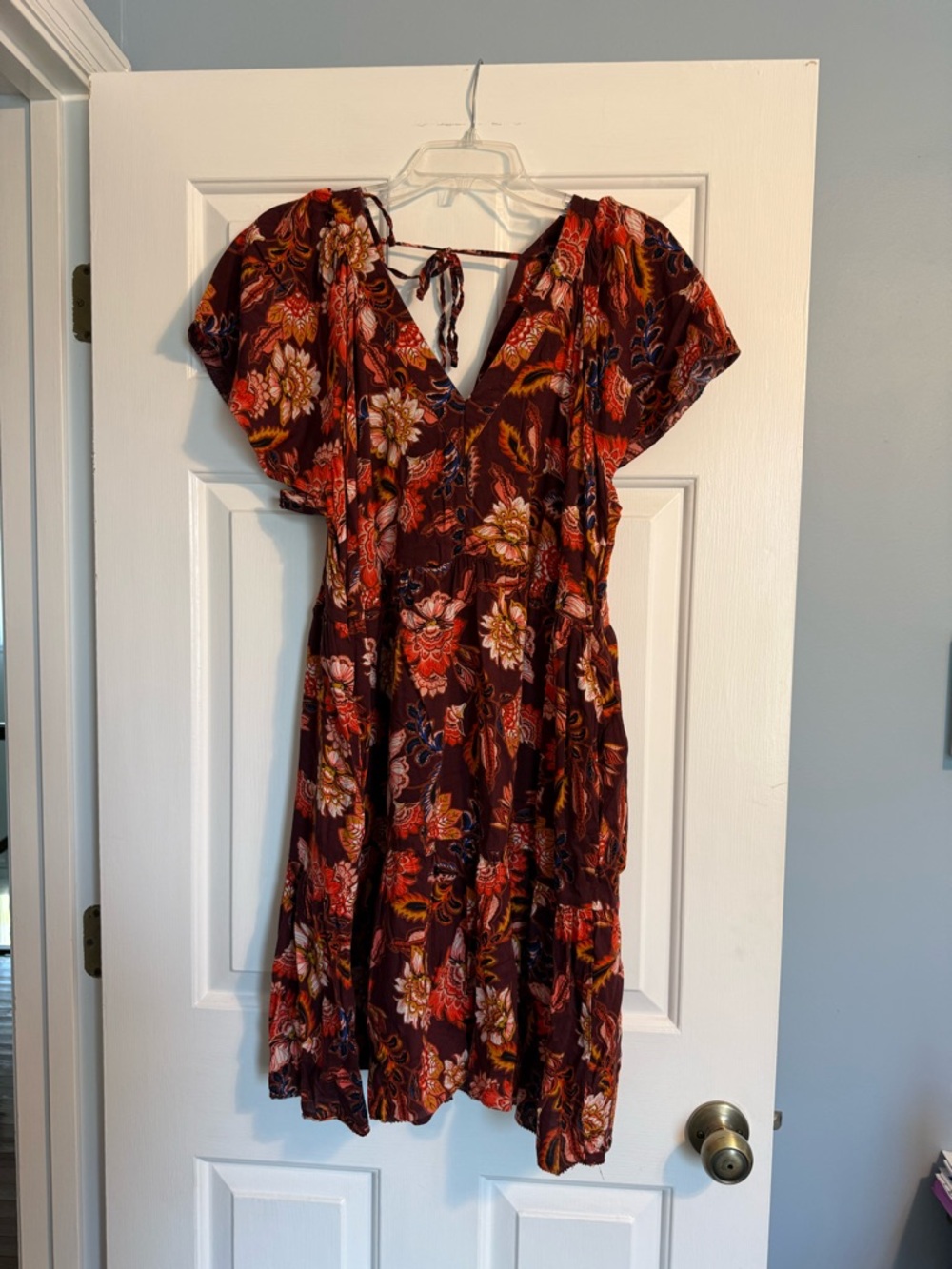 Old Navy Burgundy Floral Short Sleeve Tie-Back Mini Dress